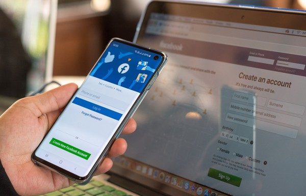 Ubah Facebook jadi mesin uang, ini caranya.